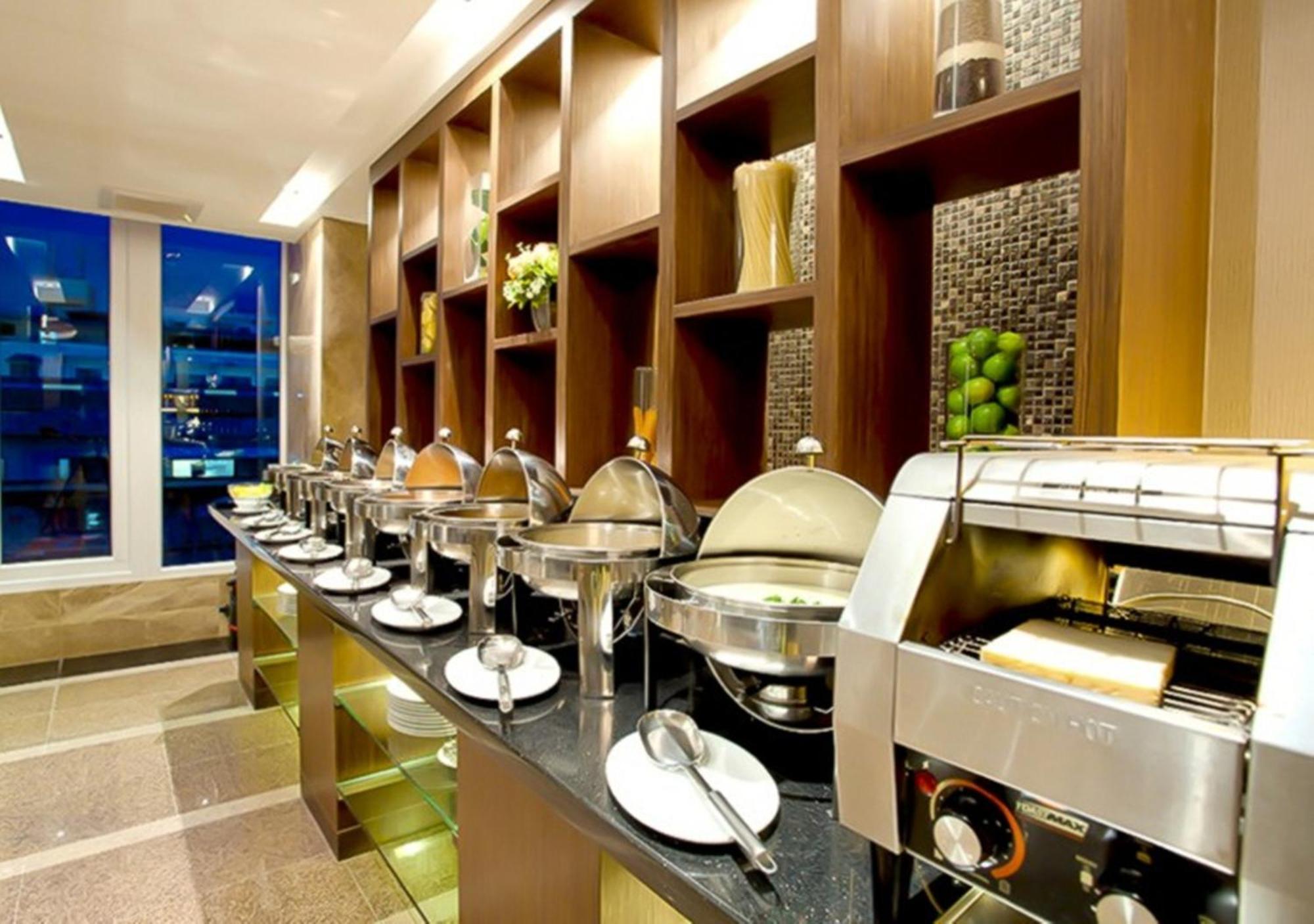 Intimate Hotel Pattaya - Sha Extra Plus Dış mekan fotoğraf