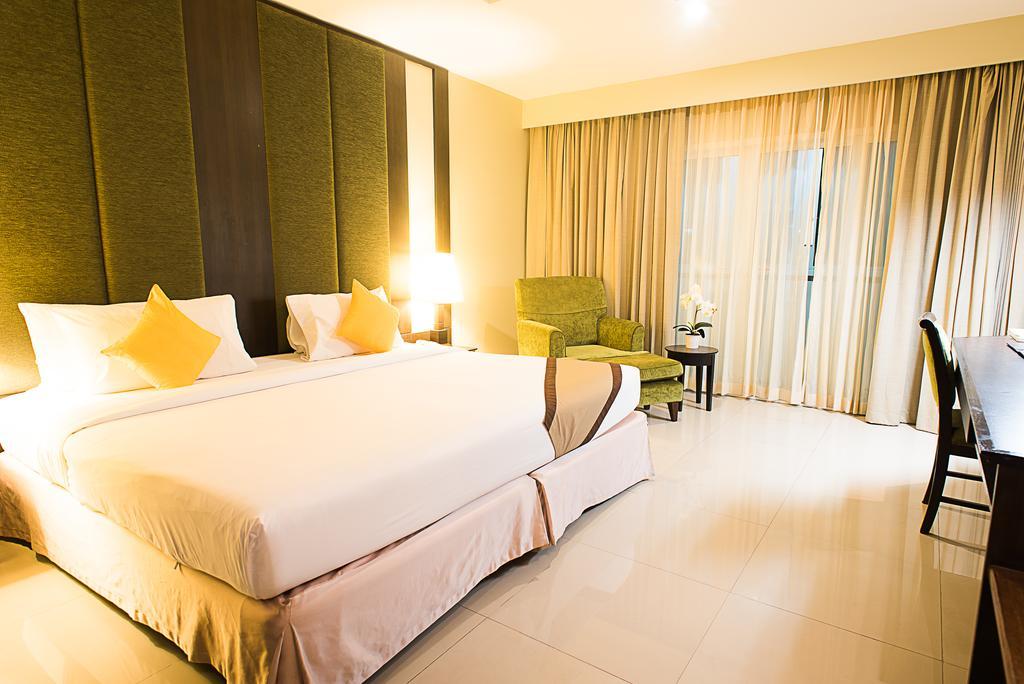 Intimate Hotel Pattaya - Sha Extra Plus Dış mekan fotoğraf